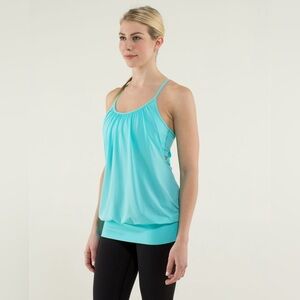 Lululemon Let It Loose No Limits Activewear 2 in 1 Bra Workout Tank Top Flowy
